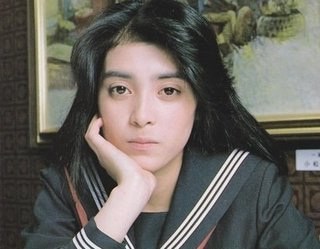 佐仓诗织 Shiori Sakura照片