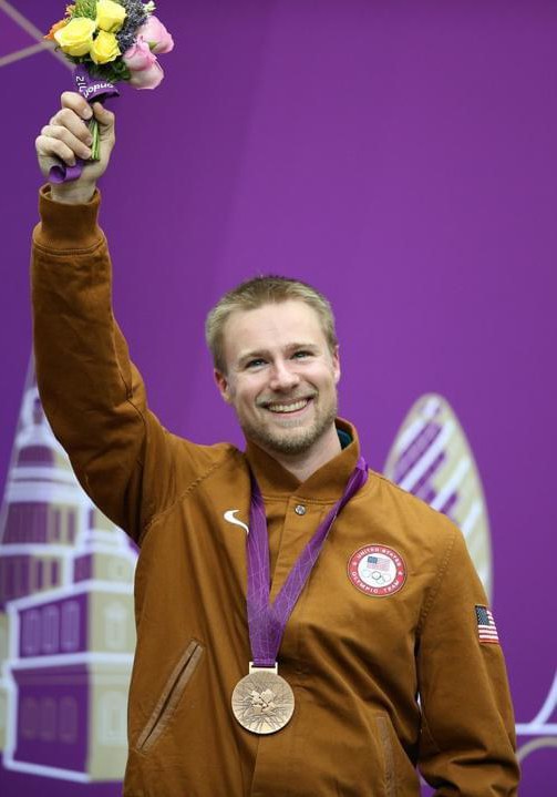 马修·埃蒙斯 Matthew Emmons照片