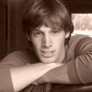 吉诺·卡萨尼 Gino Cassani照片