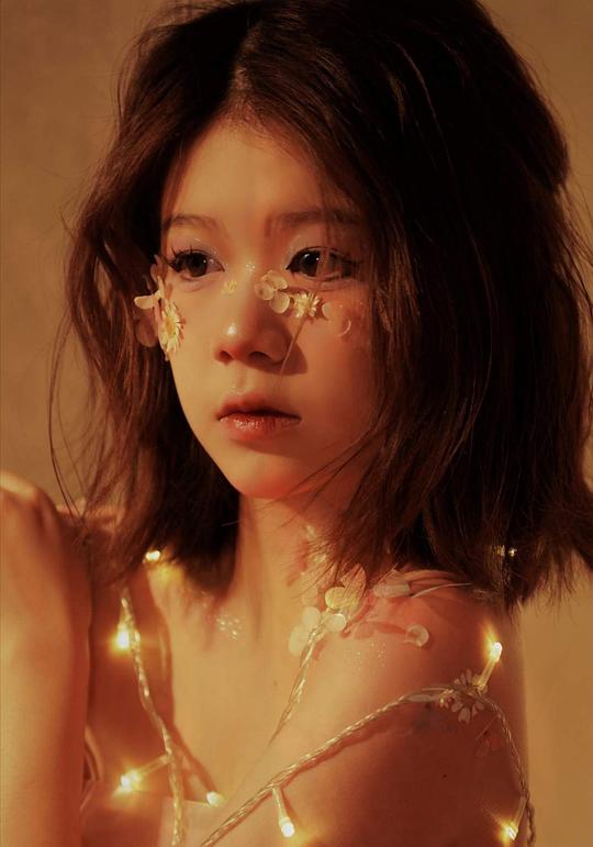 罗敏儿 Loh Mingirl照片