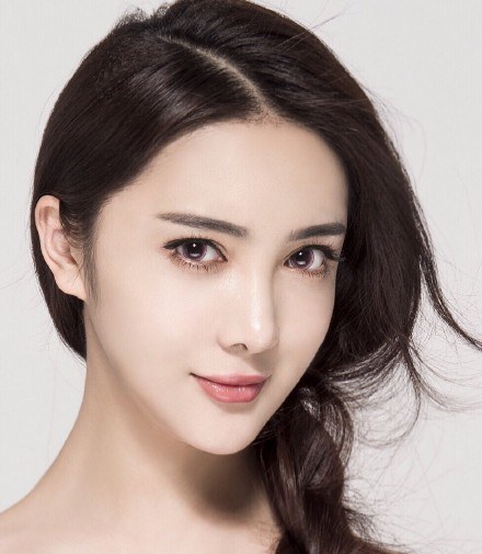 任娇 Jiao Ren照片