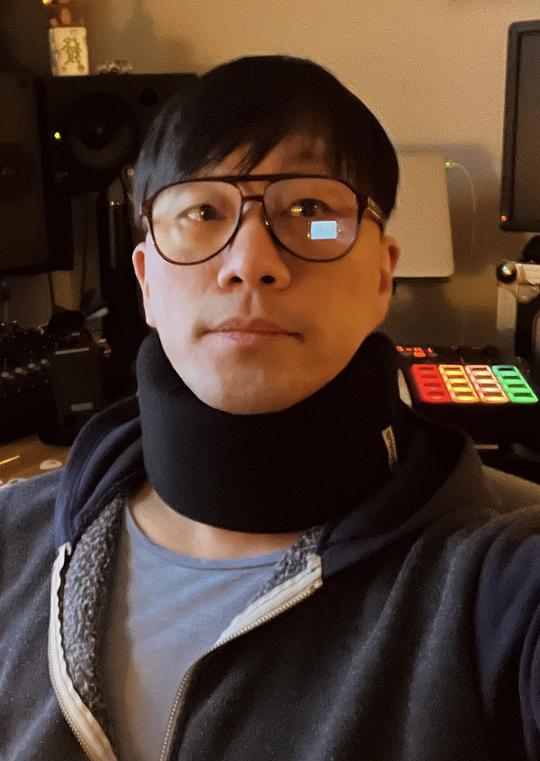 邓讴歌 Ou Ge Deng照片