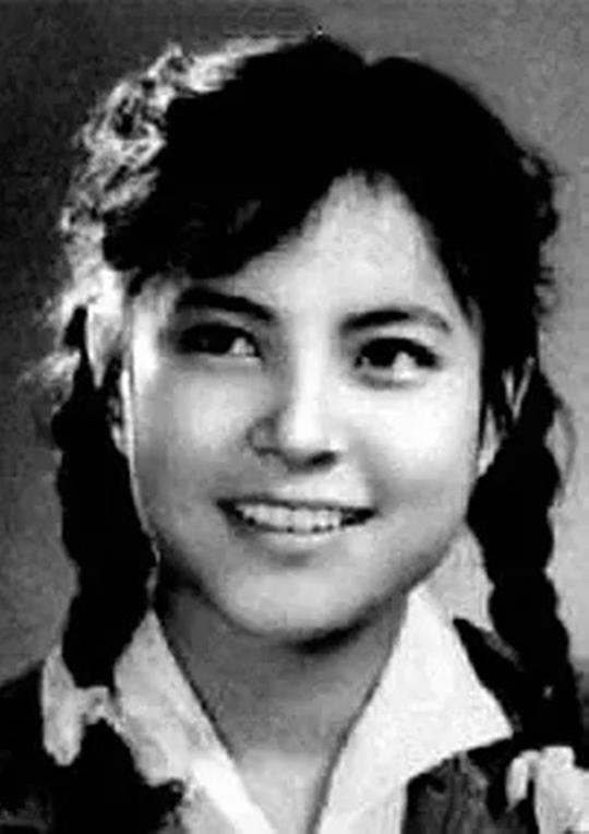 王苏娅 Suya Wang照片