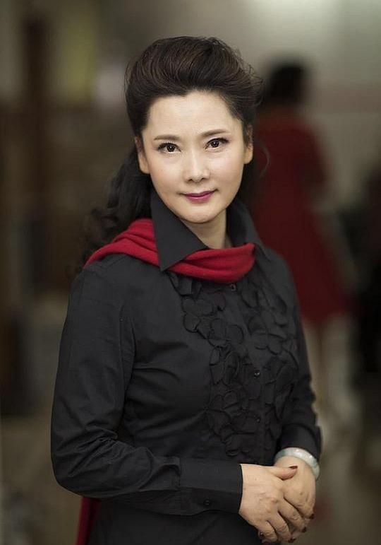 何赛飞 Saifei He照片