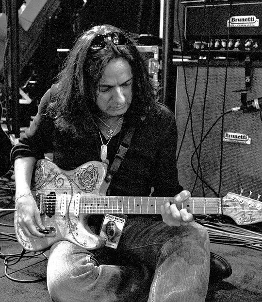 戴夫·金曼斯特 Dave Kilminster照片