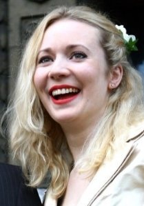 Georgina Sutcliffe照片