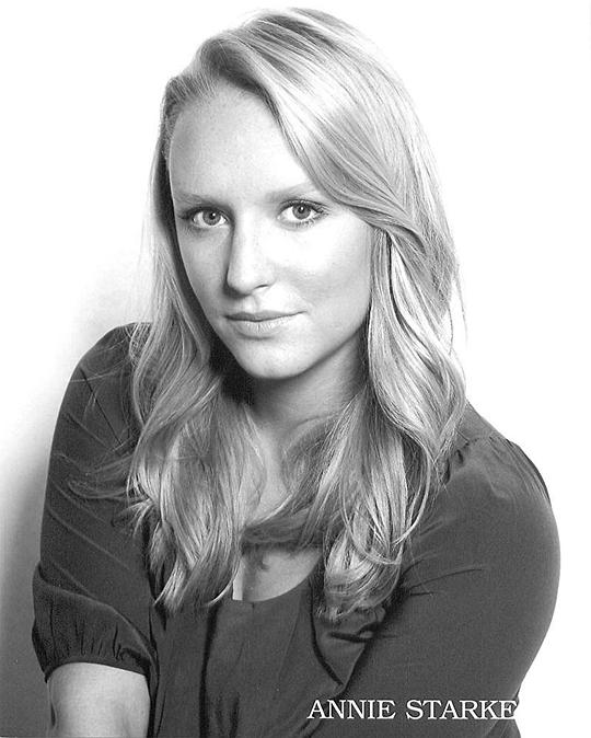 安妮·斯塔克 Annie Starke照片