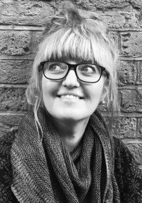 妮娜·艾尔斯 Nina Ayres照片