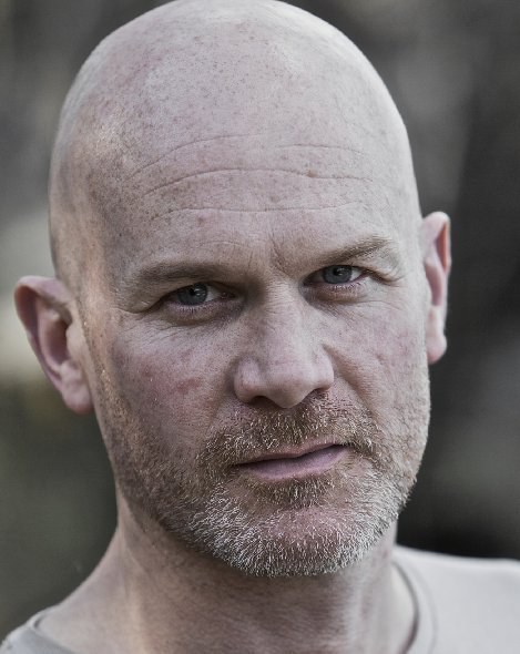 尼古拉斯·莫斯 Nicholas Moss照片