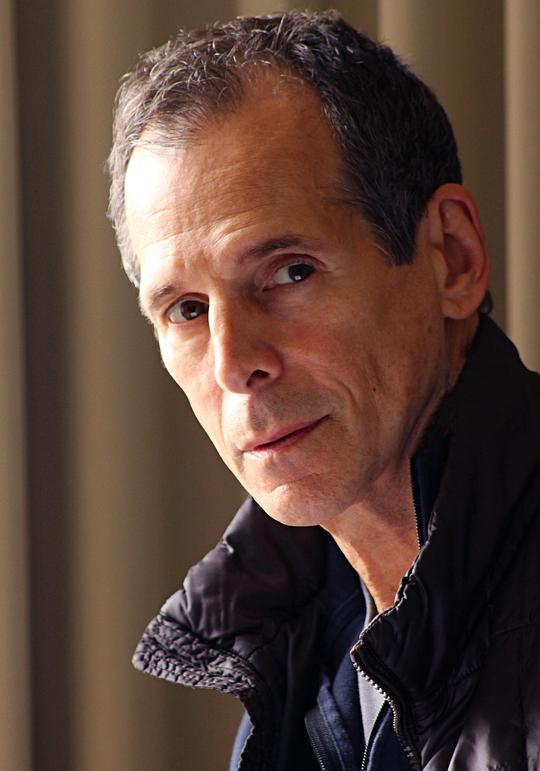 T·赖德·史密斯 T. Ryder Smith照片