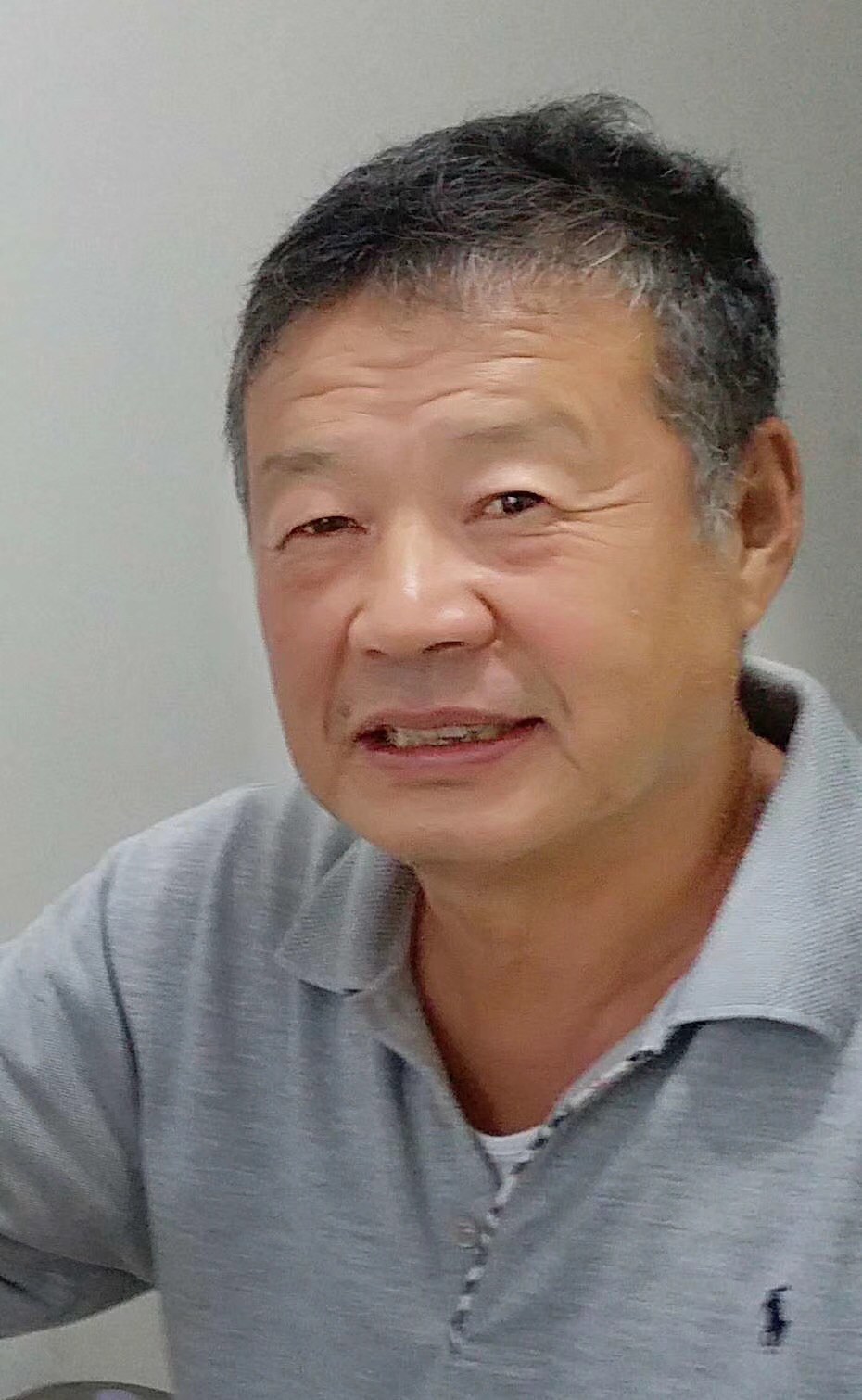 于艾平 Aiping Yu照片