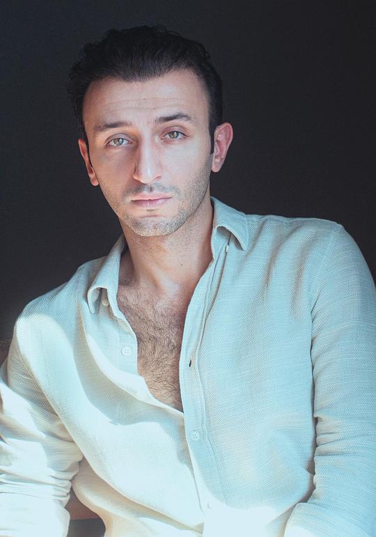 海达尔·萨欣 Haydar Sahin照片