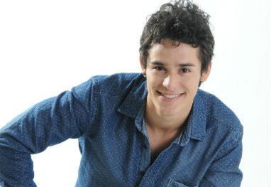 胡里奥·奥利维拉 Julio Oliveira照片