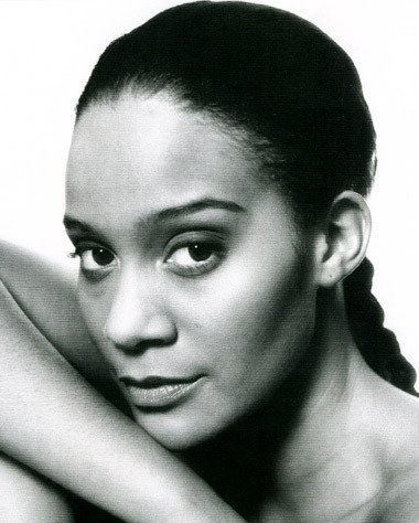 茵戴·芭 Inday Ba照片