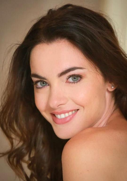 艾丽卡·品托尔 Enrica Pintore照片