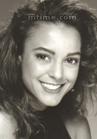 伊芙·拉茹 Eva La Rue照片