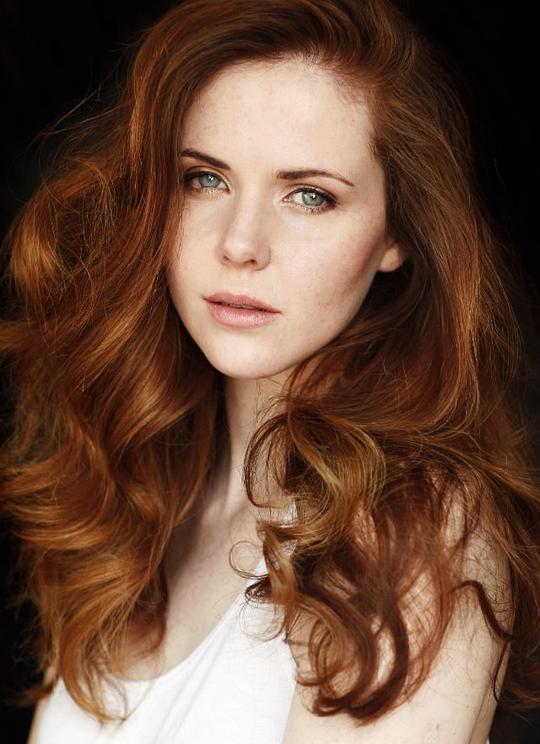 苏珊·洛克南 Susan Loughnane照片