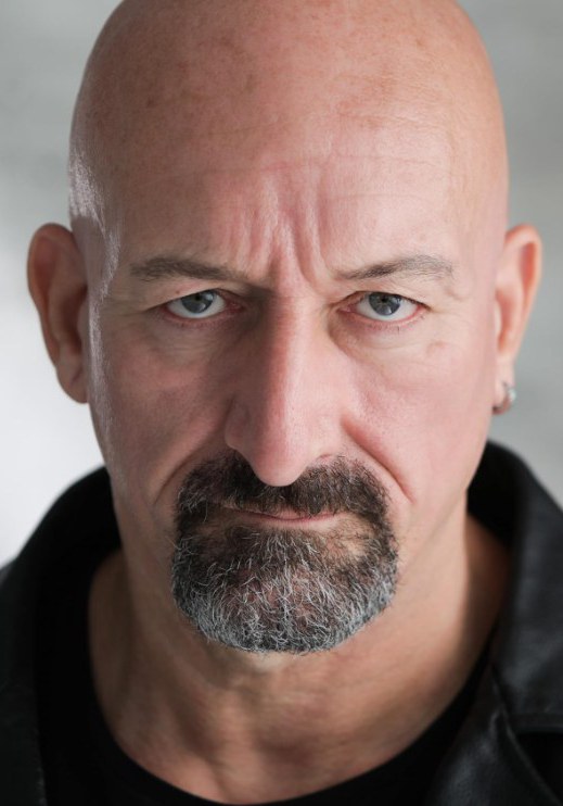 格兰特·哈盖尔 Grant Huggair照片