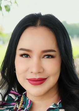 班亚万·蓬素莞 Bunyawan Phongsuwan照片