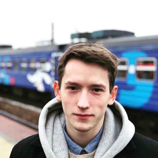 弗拉基米尔·卡努辛 Vladimir Kanuhin照片