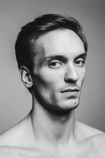 阿尔捷米·别利亚科夫 Artemy Belyakov照片