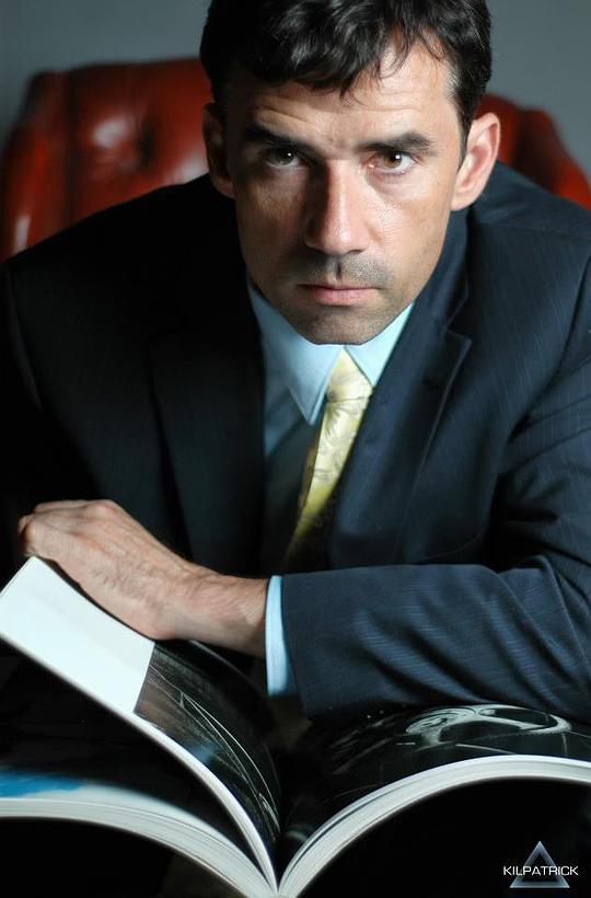 威廉·威利特 William Willet照片