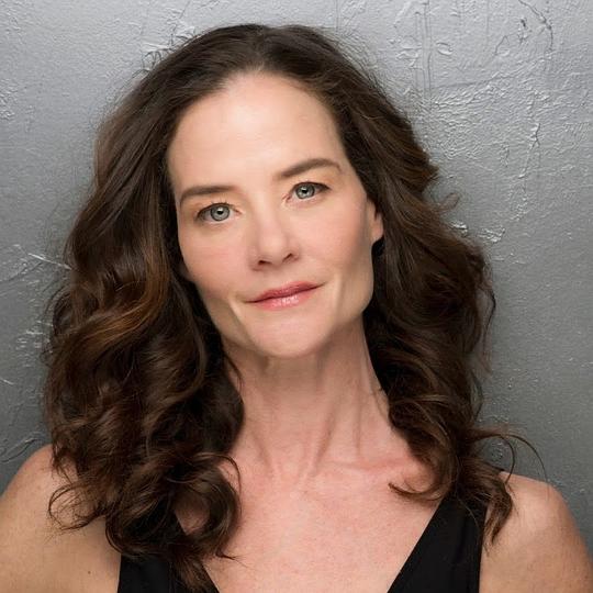 苏珊娜·霍夫曼 Susannah Hoffmann照片