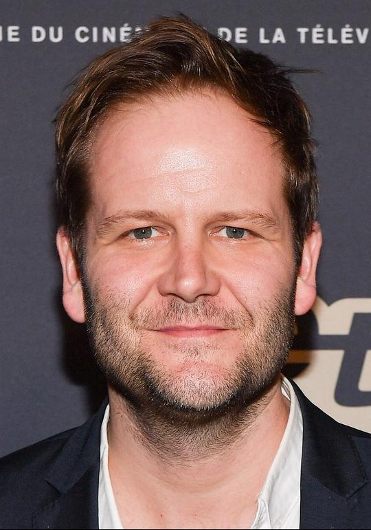 埃文·布林 Evan Buliung照片