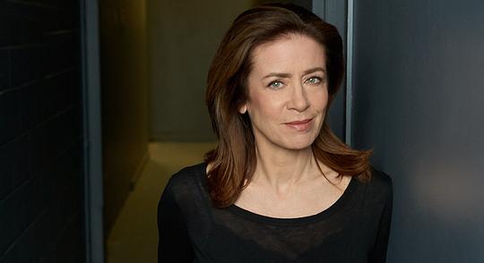 谢拉·麦克劳德 Shelagh McLeod照片