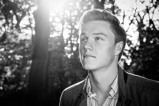 萨姆·吉斯 Sam Gittins照片