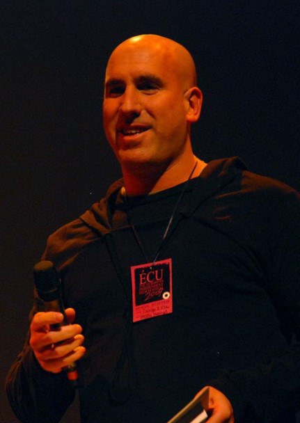 罗德里戈·H·比拉 Rodrigo H. Vila照片