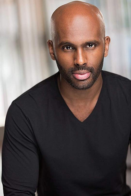 哈姆扎·福阿德 Hamza Fouad照片