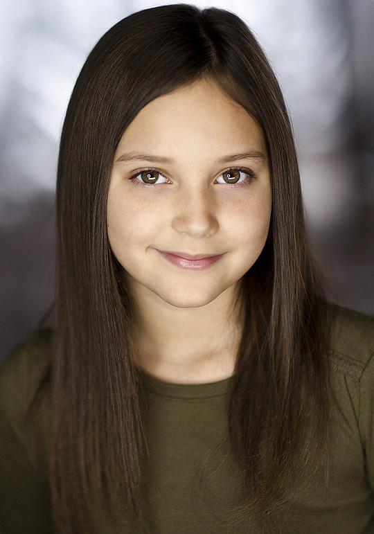 麦茜·德鲁因 Macy Drouin照片