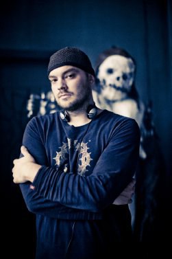 史道布·哈留 Stobe Harju照片