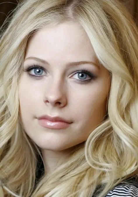 艾薇儿·拉维尼 Avril Lavigne照片