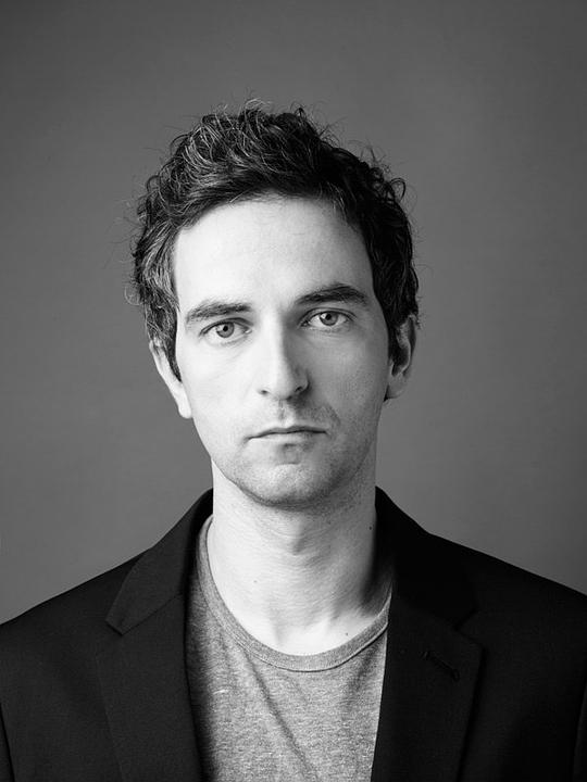 阿利斯·塞勒维塔利斯 Aris Servetalis照片