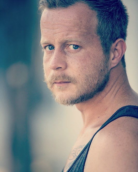 史蒂文·罗伯斯 Steven Roberts照片