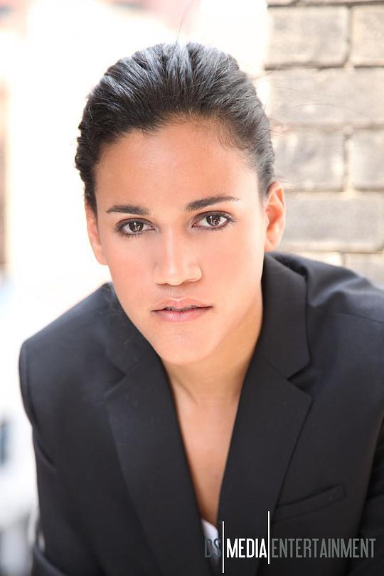 索利·杜兰 Solly Duran照片