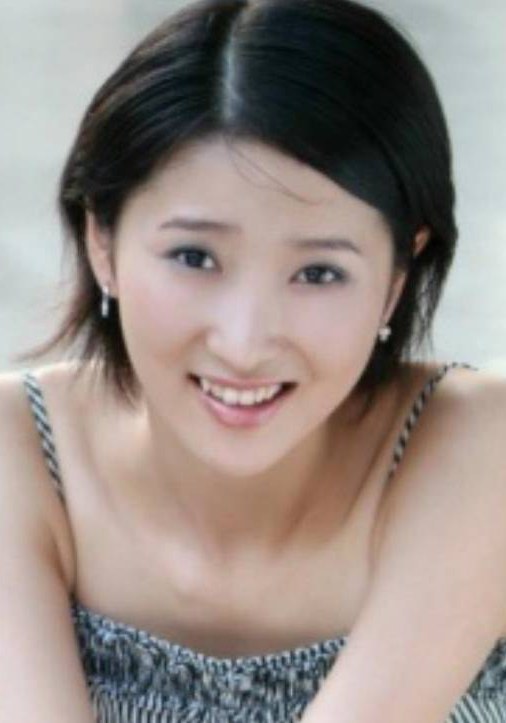 杨若榴 Ruoliu Yang照片