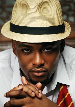 柯林斯·潘尼 Collins Pennie照片