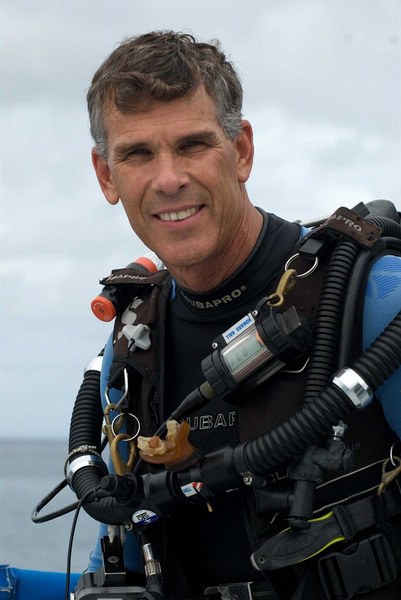 霍华德·豪尔 Howard Hall照片