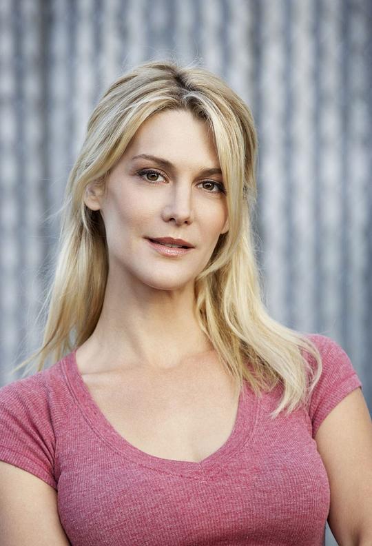 西娅·吉尔 Thea Gill照片