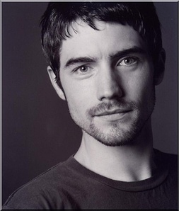 泰伦·莱斯托 Tyron Leitso照片