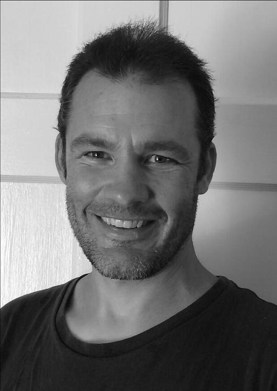 迈克·赫斯特 Michael Hurst照片