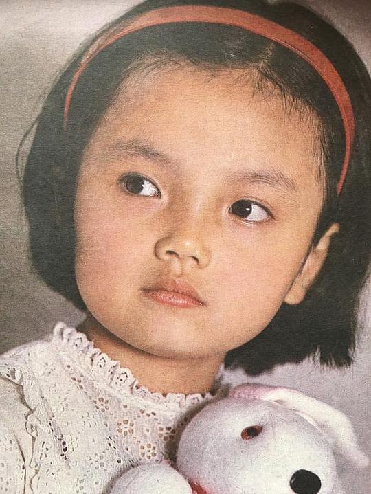 屈蕴真 YunZ Qu照片