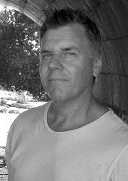 埃里克·布莱森 Eric Bryson照片