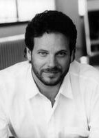 Albert Schultz照片