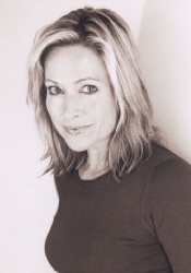 罗莉·哈利尔 Lori Hallier照片