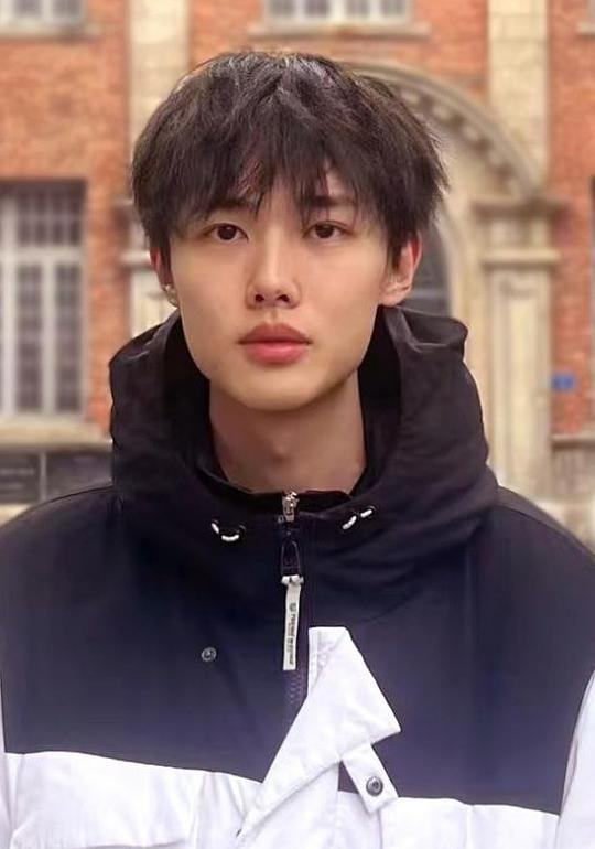 李响 Xiang Li照片