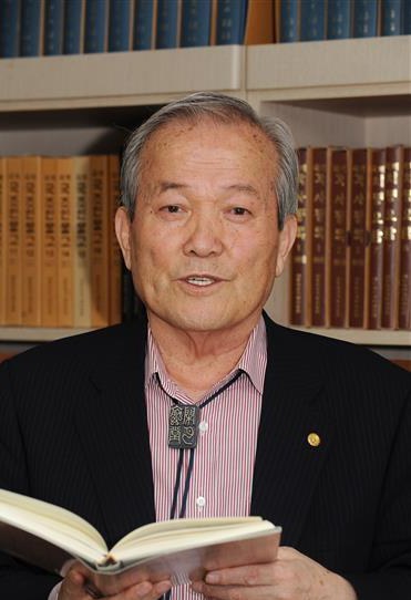 辛奉承 Bong-seung Shin照片